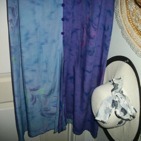 WHITE LOTUS STYLE 90S NEW YORK INDONESIA VINTAGE LENGENDS OF SUNISHA DRE… - Picture 4 of 6